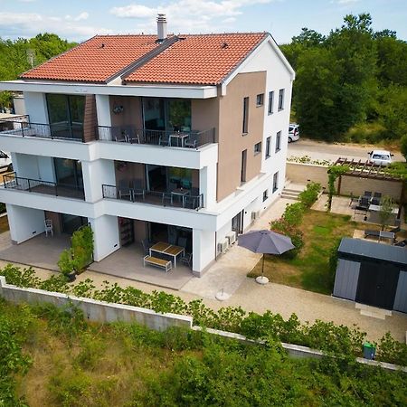 Vila Primorka Apartmani Oleander Šilo Buitenkant foto