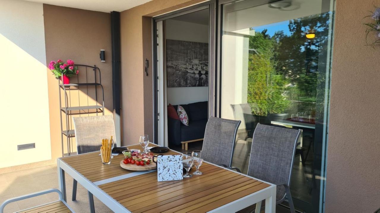 Vila Primorka Apartmani Oleander Šilo Buitenkant foto