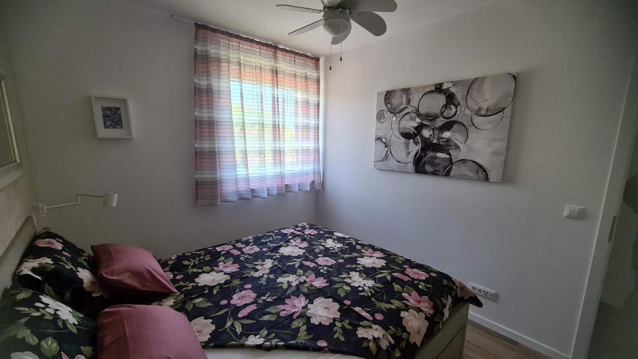 Vila Primorka Apartmani Oleander Šilo Buitenkant foto